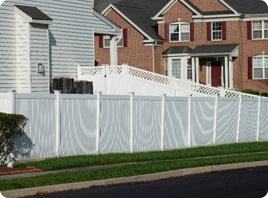 img-fencing-featured-vinyl