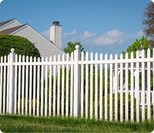 img-fencing-featured-wood